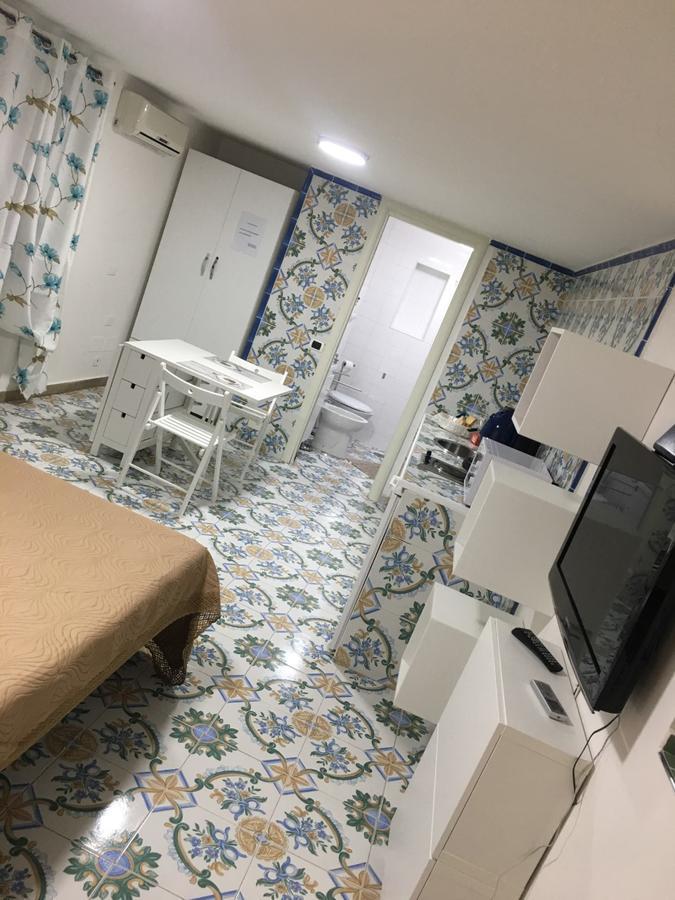 La Corte Del Re Borbone Bed & Breakfast Caserta Luaran gambar
